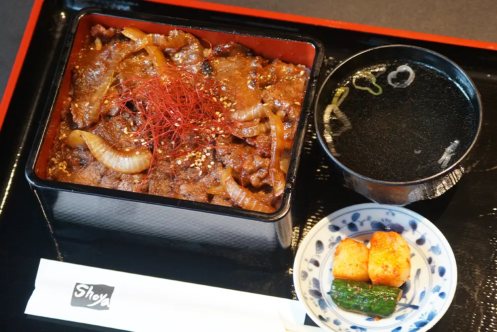 辛味噌ツラミ重