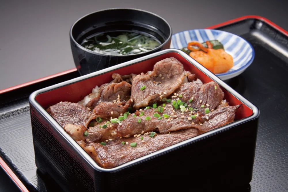 厳選 和牛炭焼カルビ重